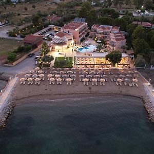 Avantis Suites Hotel